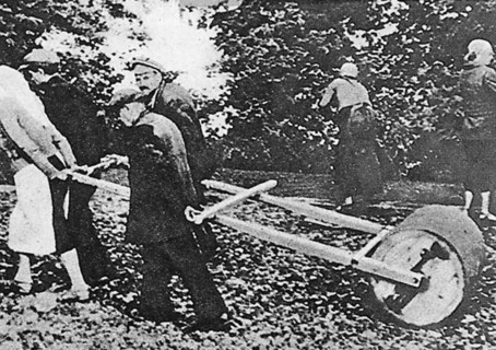 Pologne / Ghetto, persécution des Juifs