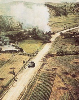 War in North Corea / Military tank