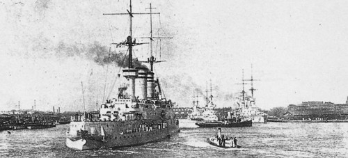 Navire dans le port de Wilhelmshaven en Allemagne
