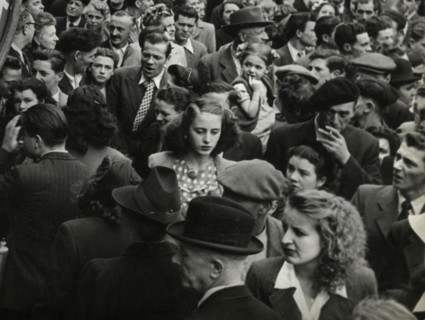 The Cirque Fanni at the Foire du Trône, circa 1948
