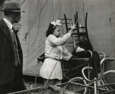 The Cirque Fanni at the Foire du Trône, circa 1948