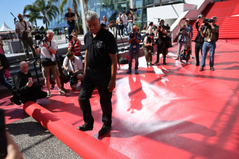 Festival de Cannes 2026, installation du tapis rouge