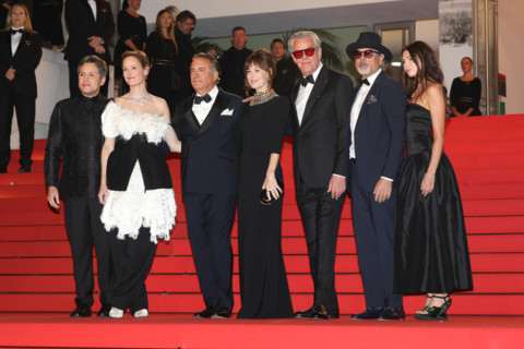 The cast of the film 'Diamond'