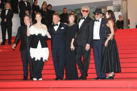 The cast of the film 'Diamond'