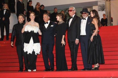 The cast of the film 'Diamond'