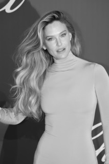 Bar Refaeli