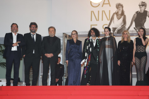 Mathieu Verhaeghe, Thomas Verhaeghe, Franco Nero, Ornella Muti (in Solangel), Bertrand Mandico,