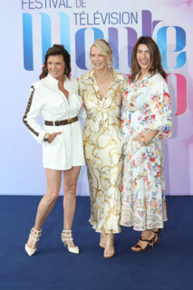 Kimberlin Brown, Katherine Kelly Lang and Jacqueline MacInnes Wood