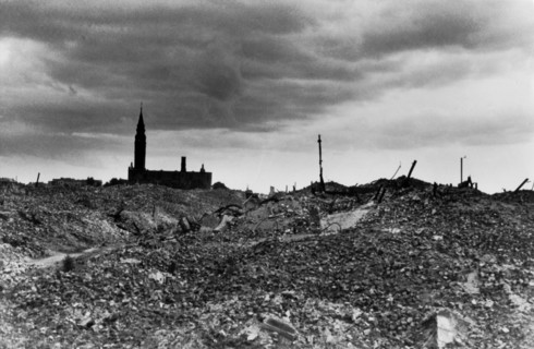 Ruins of the royal palace in Warsaw, 1945