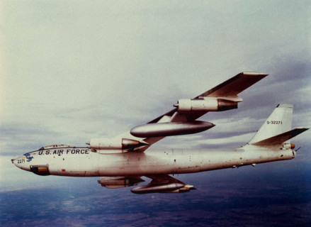 Bombardier lourd américain Boeing B-47 Stratojet