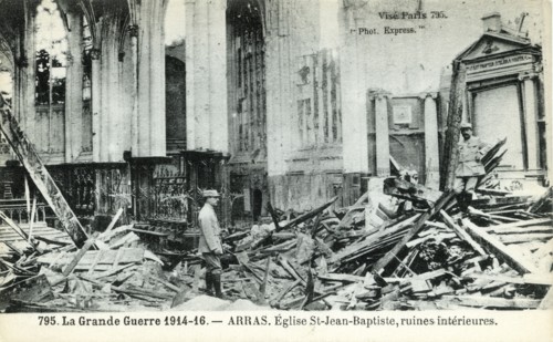 Ruines de l'église Saint-Jean-Baptiste à Arras