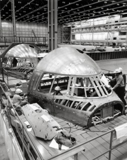 Assembly the Lockheed L-1011 TriStar, 1971