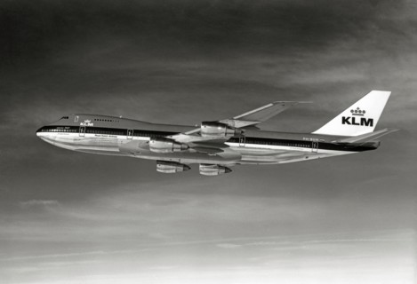 Boeing 747
