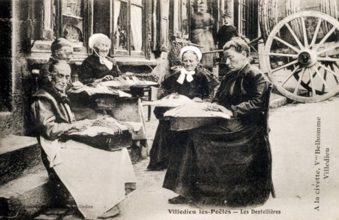 Villedieu-Les-Poëles