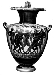 Vase depicting a fight scene