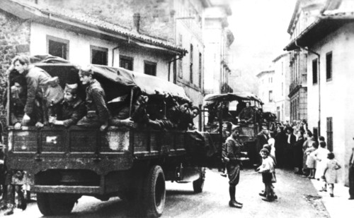 Reinforcements arriving in Spain (1934)