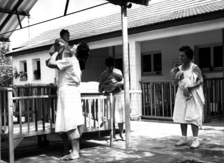 Daily life in the Kibbutz in Ifat: the nursery