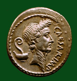 Roman coin representing Julius Caesar