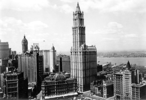New York. Woolworth building