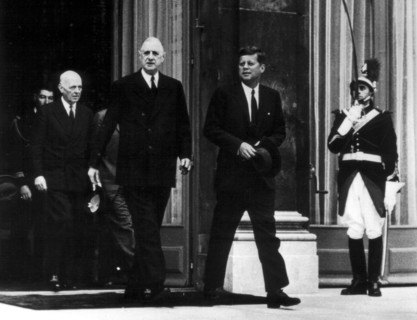 President De Gaulle and President Kennedy leaving the Elysée, June 1961