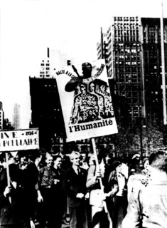 In New York, American workers celebrate the victory of the Popular Front in France (1936)