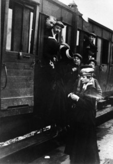 Départ d'un contingent de la classe 18, 1917