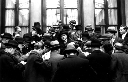 Ministerial crisis : Daladier leaves the Elysee