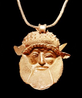 Golden Etruscan pendant representing Achelous