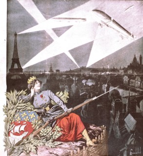 Les zeppelins passent. Paris a le sourire