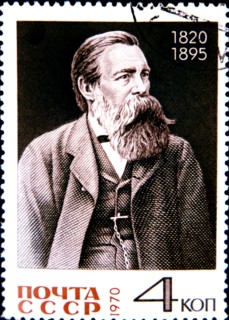 Timbre commémorant le 150ème anniversaire de la naissance d'Engels (1820-1895)