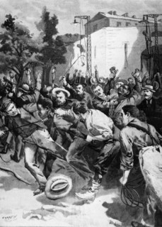 Civilians lynching black people accused of having assassinated a white woman
