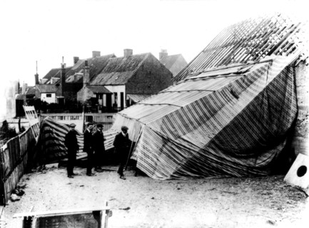 Blériot crossing the English Channel