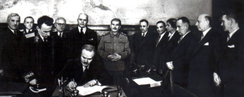 Signing of a treaty of friendship and cooperation between Rumania and U.S.S.R.