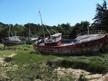 Wreck in Le Diben, Plougasnou, Finistere
