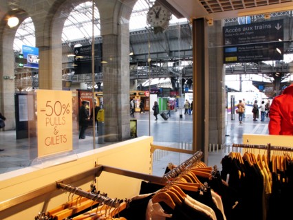 Galerie Commerciale de Gare de l'Est a Paris