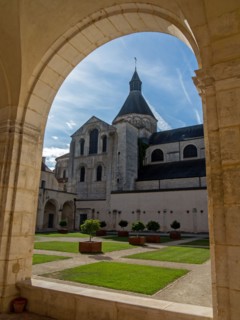 Prieuré Notre-Dame de La Charite-sur-Loire