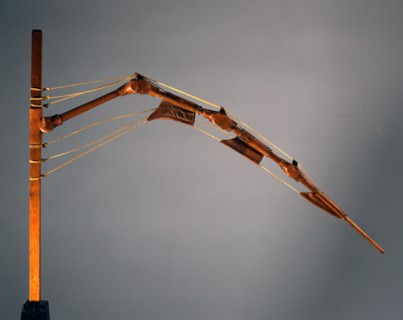 Maquette d'une machine dessinée par Léonard de Vinci