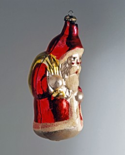 Christmas bauble in the shape of Father Christmas