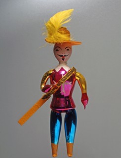 Christmas bauble: Musketeer