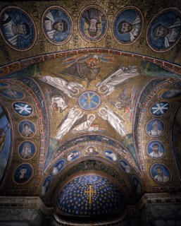 Vue intérieure de la Chapelle de l'Archevêché à Ravenne
