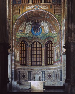Vue intérieure de la basilique San Vitale de Ravenne