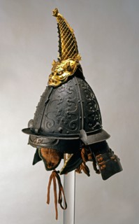 Namban-Kabuto : casque avec dragon marin au sommet