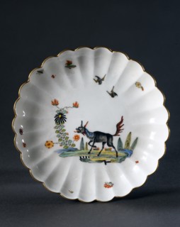 Manufacture de Meissen, Plat à décor polychrome