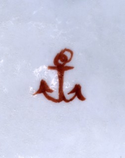 Signature sur porcelaine
