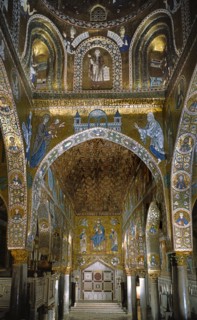 Vue intérieure de la chapelle palatine de Palerme vers le trône royal

Palerme (Italie, Sicile),