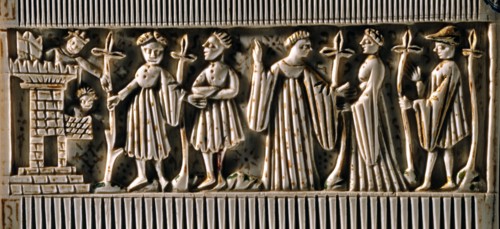 Peigne en ivoire décoré de scènes de la vie d'Edouard II d'Angleterre