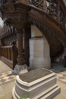 Tombe de Martin Luther dans la Schlosskirche de Wittemberg