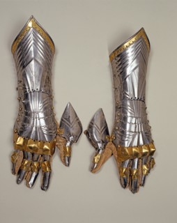 Gantelet provenant de l'armure de Gaudenz von Matsch