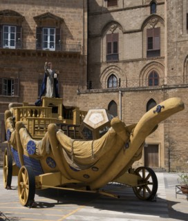 Char processionnel de Santa Rosalia, patronne de la ville de Palerme