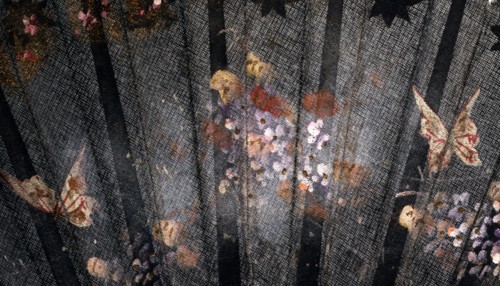 Eventail de soirée décoré de papillons et fleurs peints sur tissu